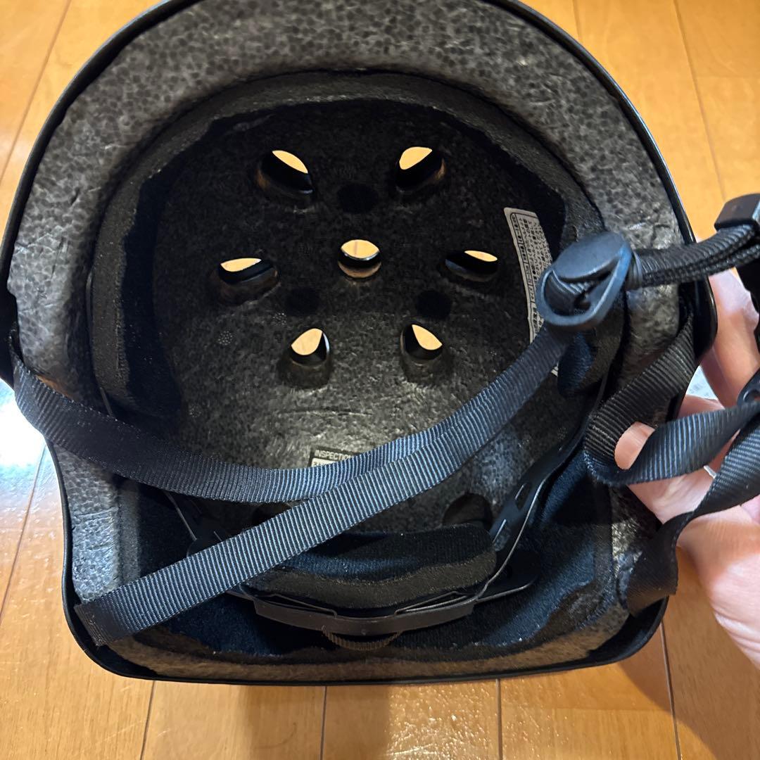 ［引き取り限定］16インチ子供自転車　トイザらス　トミカ　ヘルメット付き