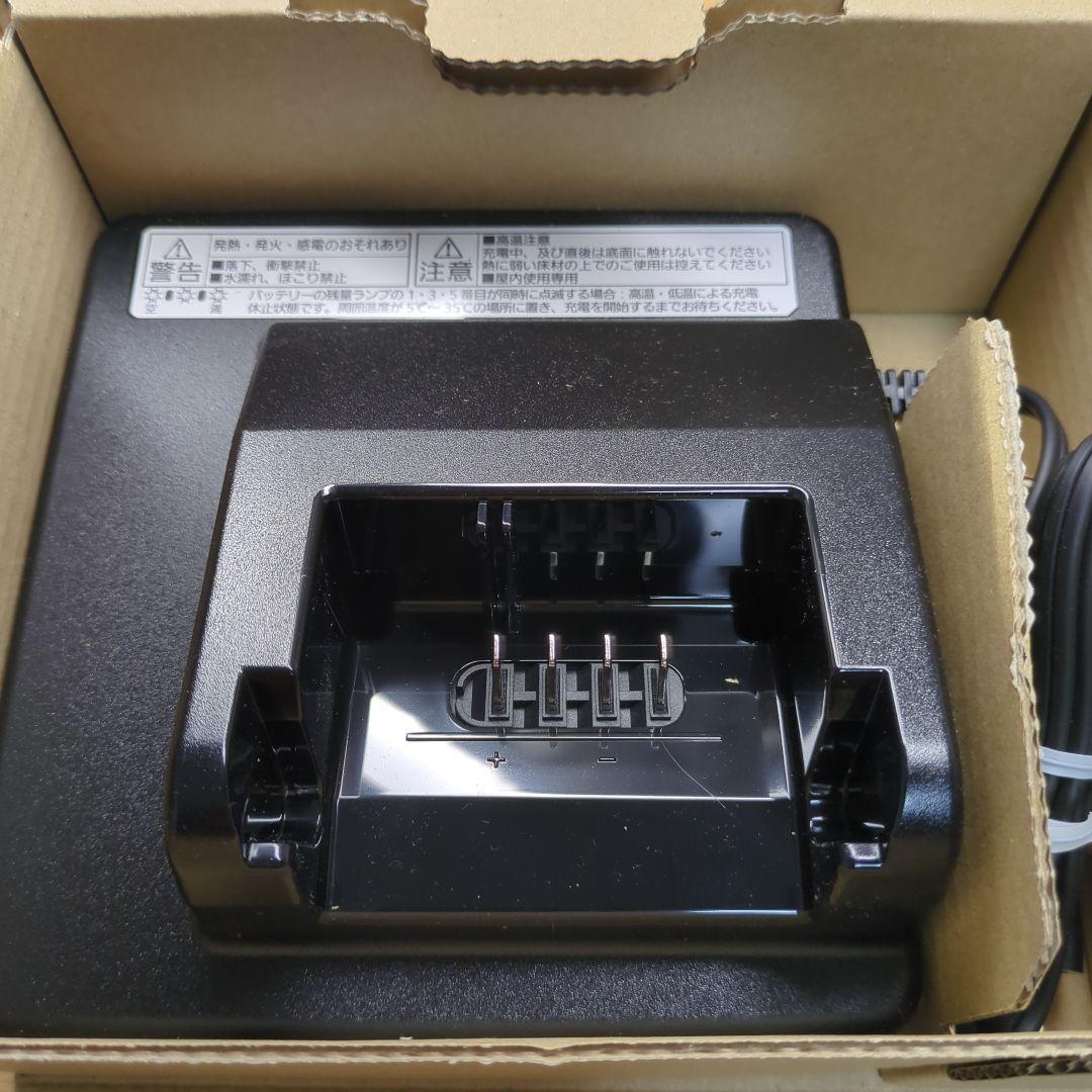 【新品未使用】Panasonic NKJ075Z充電器
