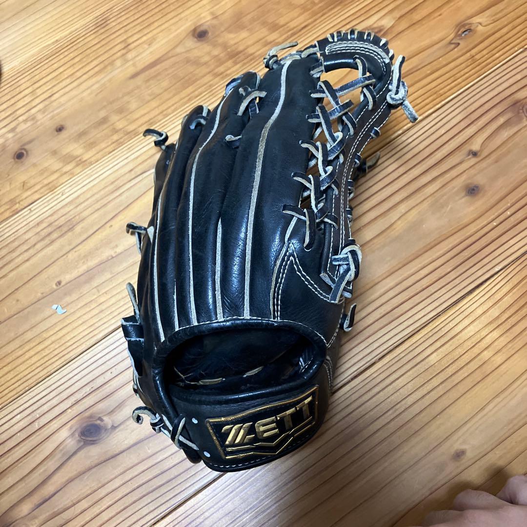 ゼット ネオステイタス軟式グローブ 黒　外野手用