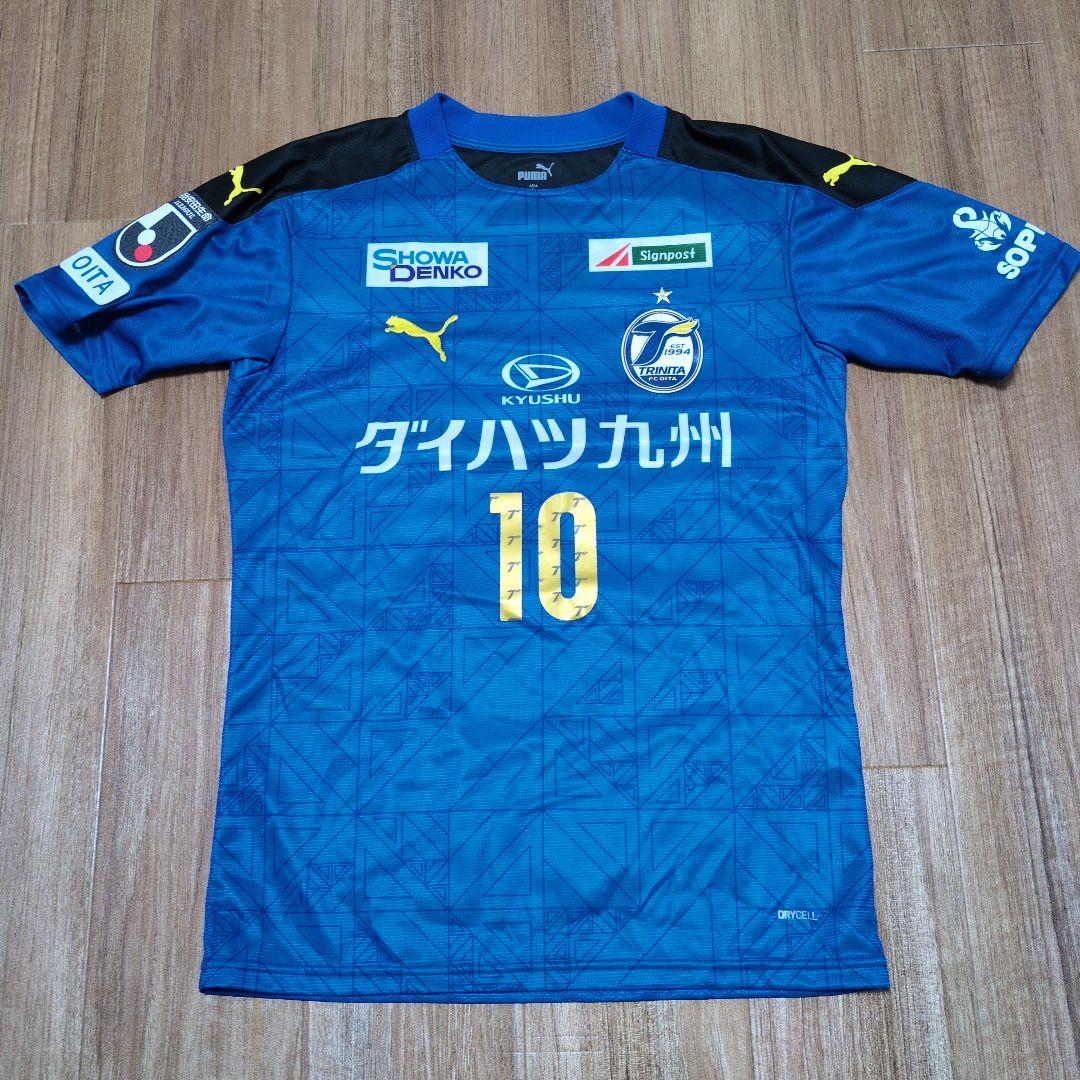 大分トリニータ　ユニフォーム