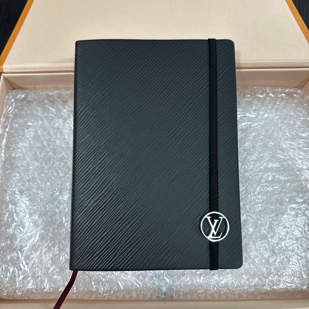 【新品未使用】 Box紙袋付きルイ・ヴィトン カイエ・ギュスターヴMM ブラック