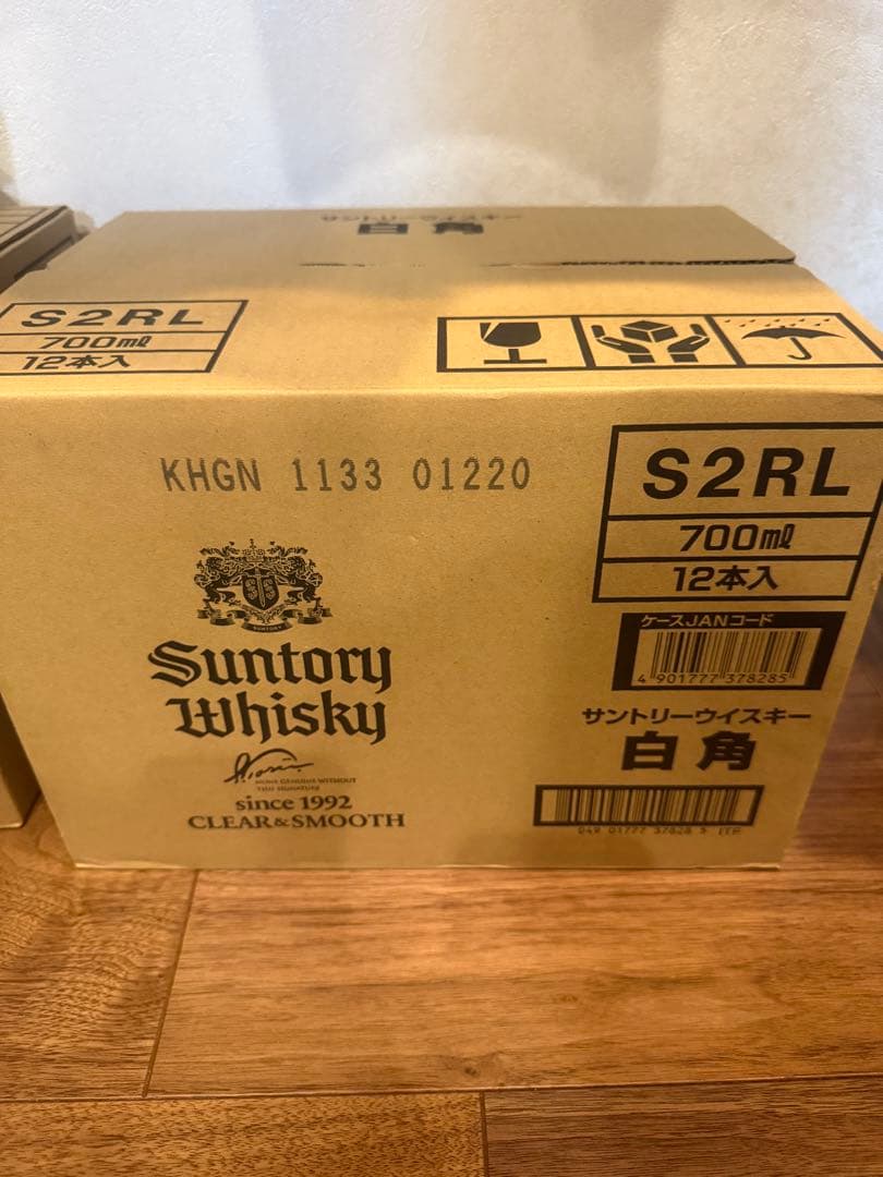 サントリーウイスキー 白角 700ml 12本入