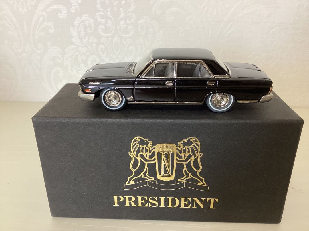 日産プレジデント【アイアイアド製】1/43