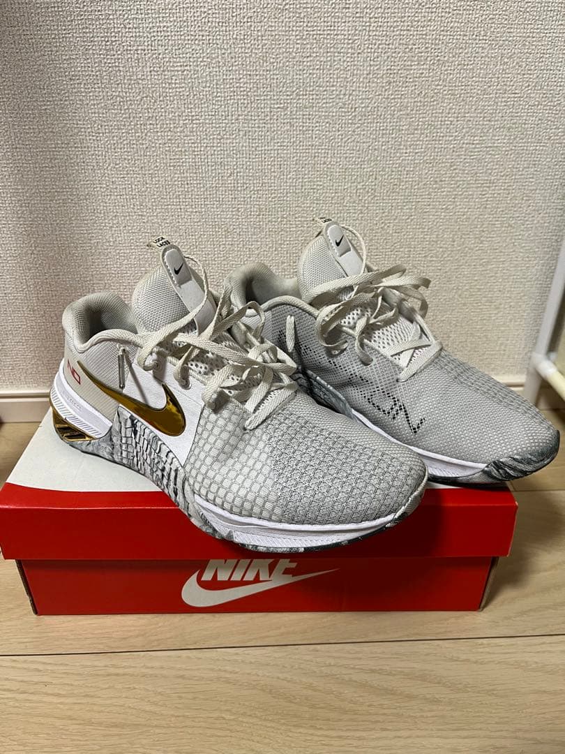 NIKEメトコン8 トレーニングシューズ27cm