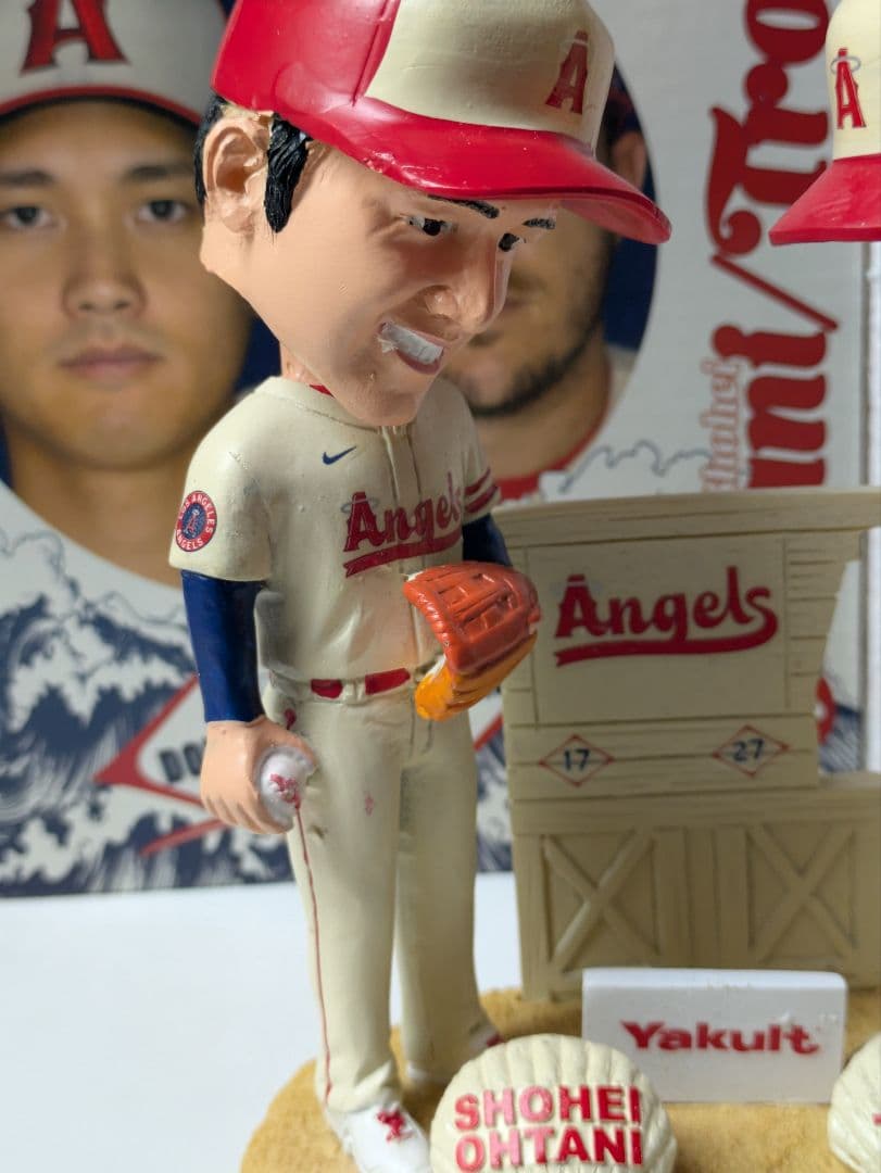 大谷翔平、 マイク・トラウト ダブルボブルヘッドフィギュア