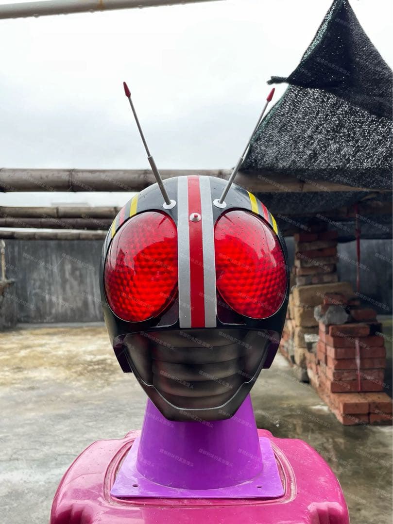 【美品】【未使用】マスク　アトラク　コスプレ　仮面ライダー 1/1プロップ