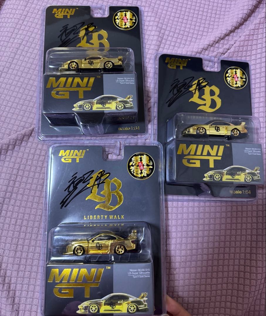 ミニGT MINI GT LBWK 原宿限定 S15 シルビア ゴールド