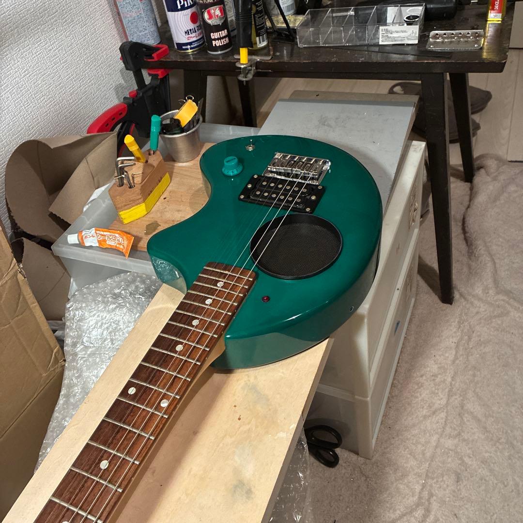 Fernandes zo-3 緑