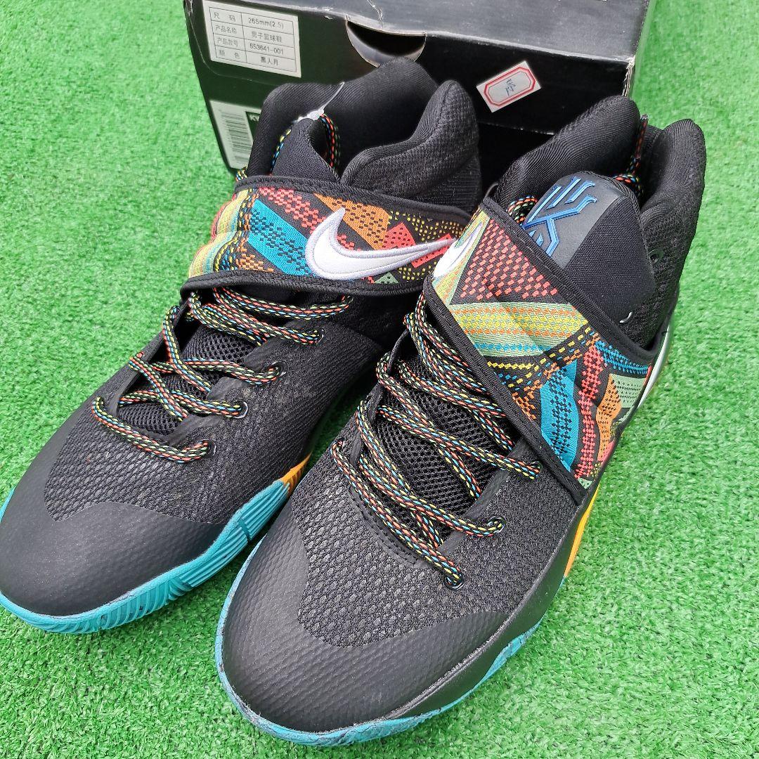 Nike Kyrie バスケットボールシューズ