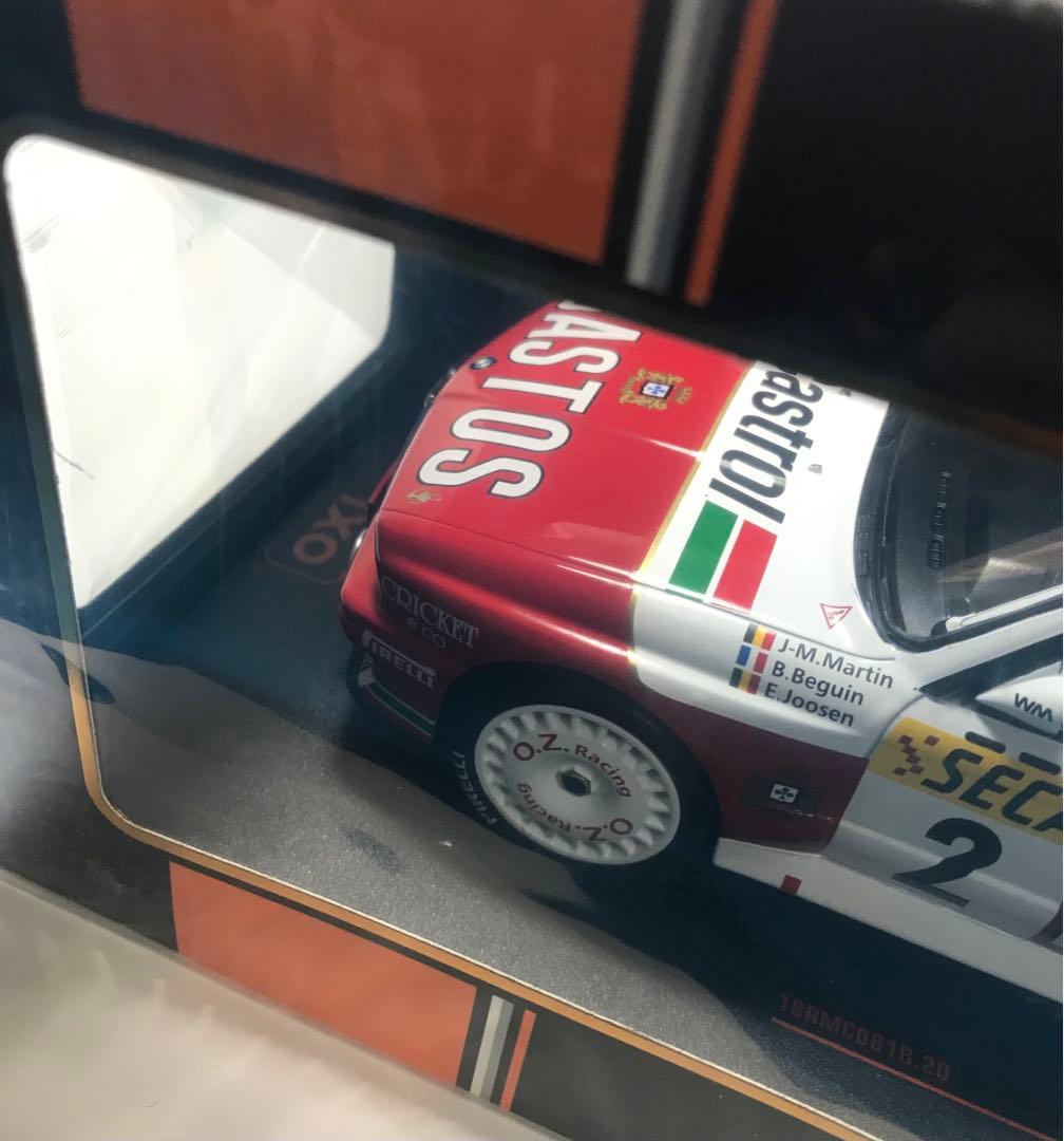 ミニカー  E30 M3 1/18