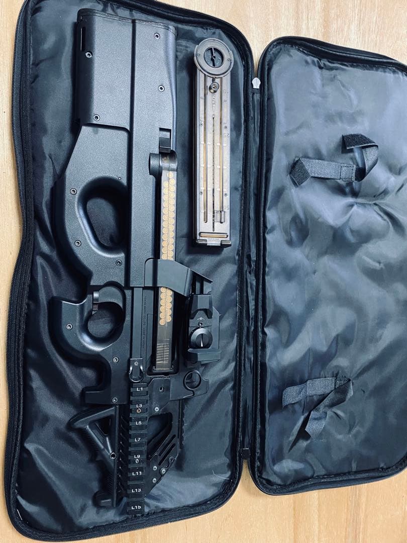 P90 電動ガン