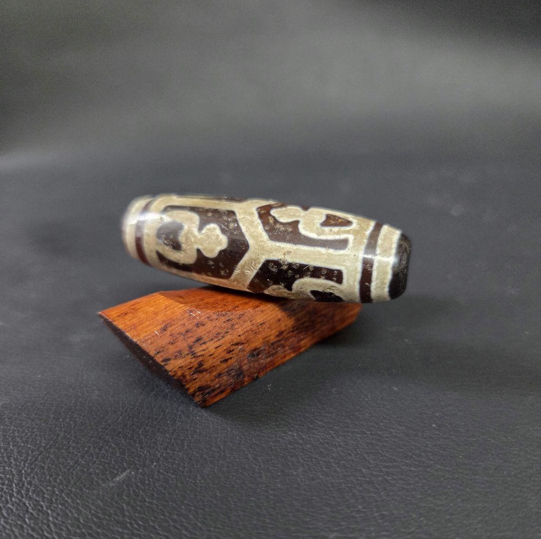 865　天珠　亀甲長壽蓮花宝瓶天珠　紅玉髄.貴重　珍品　dzibeads！