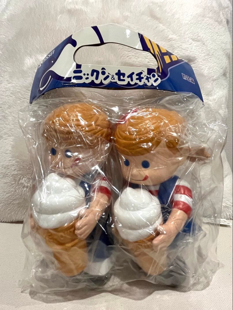 【最終値下げ】ニックン&セイチャン 非売品 キャラクター缶 nissei 貯金箱