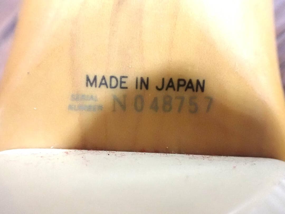 Fender Stratocaster ホワイト 日本製 ケース付き 52664