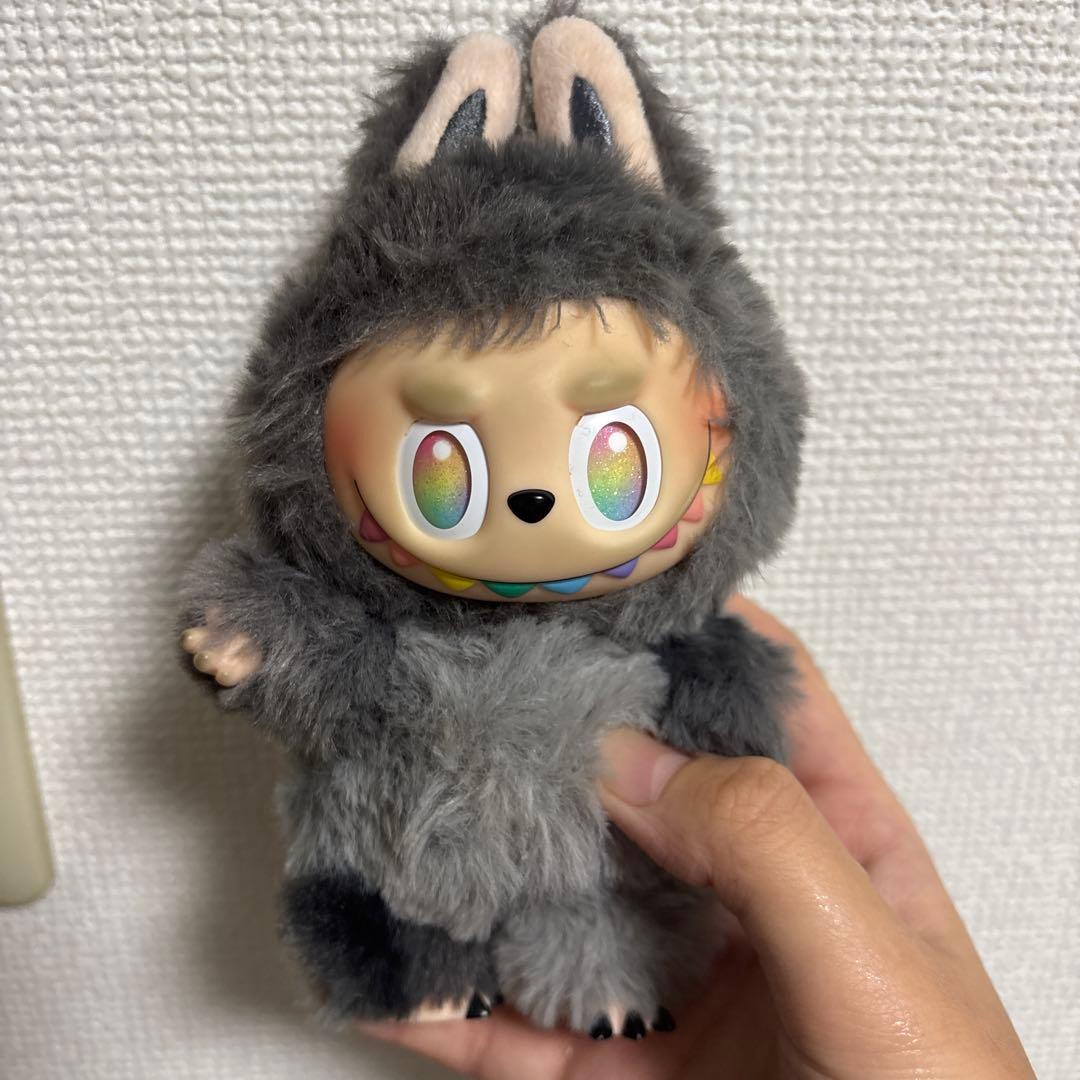 ラブブシークレット　ラブブ
