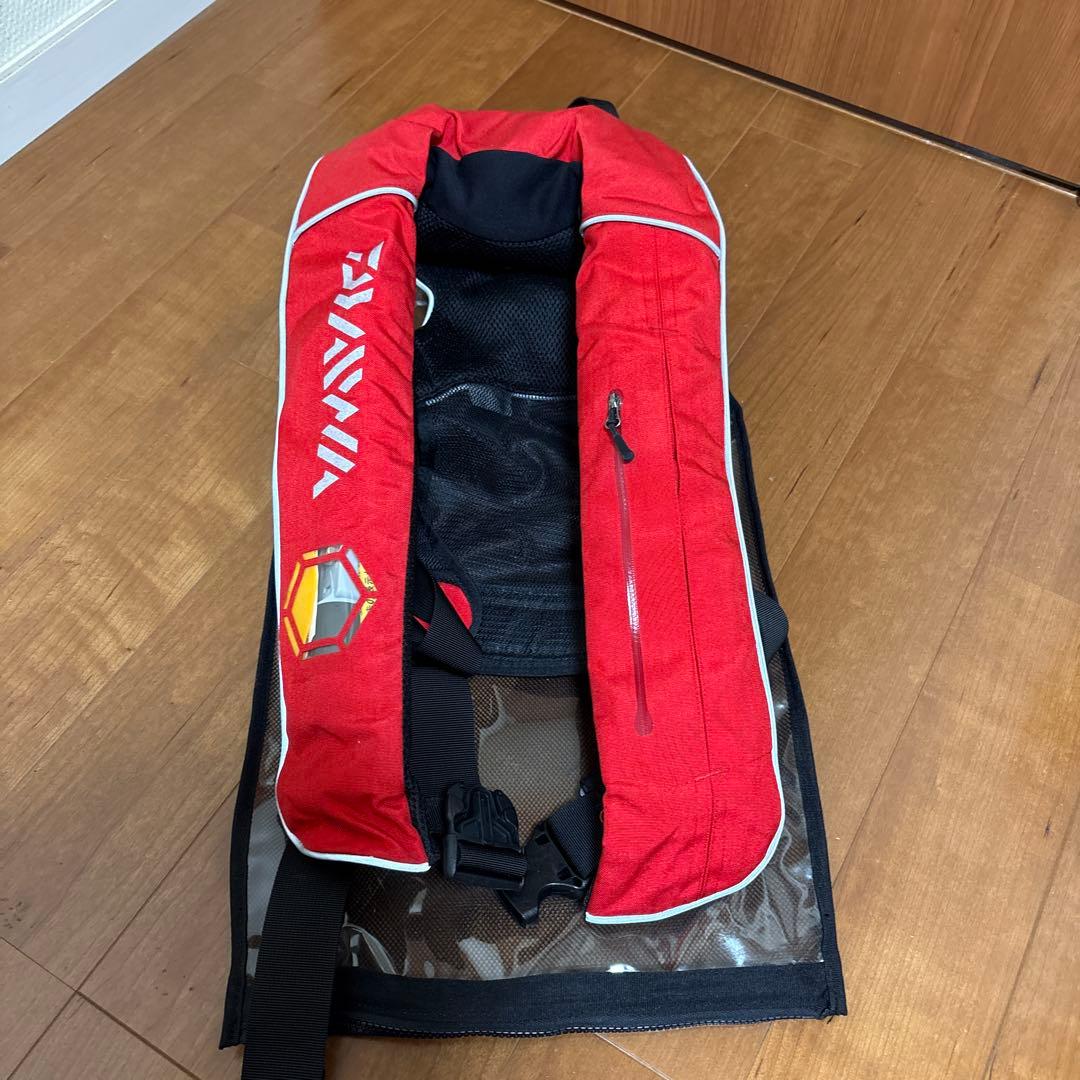未使用品　DAIWA ダイワ　ライフジャケット　DF-2000