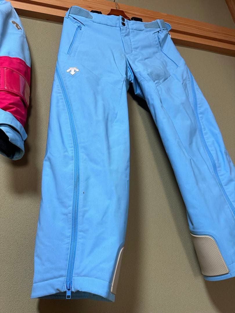 DESCENTE スキーウェア ピンクと水色