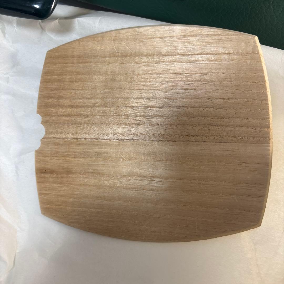 三味線 紫檀 丸打胴 弦楽器 和楽器 ハードケース 付属品 付き