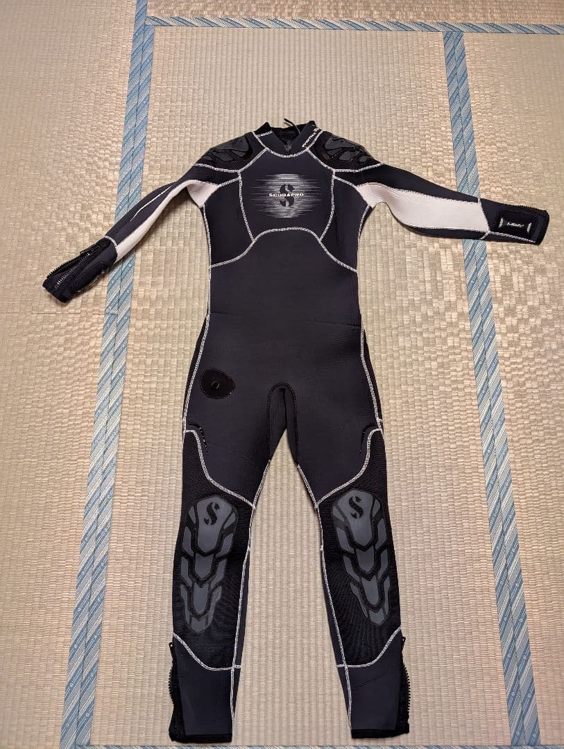 SCUBAPRO ウェットスーツ 5mm レディースM