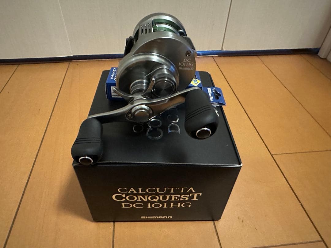リール Shimano Calcutta Conquest DC 101HG LEFT