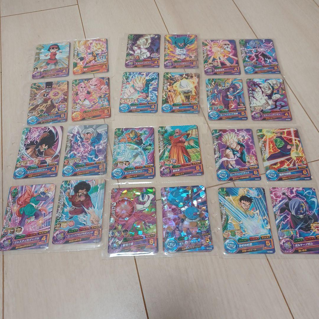ドラゴンボールヒーローズ126枚まとめ売り( *´艸｀)