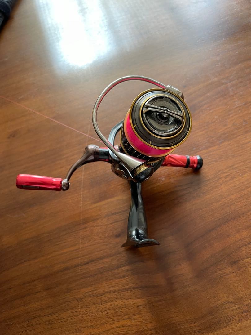 EXIST 1025中古品