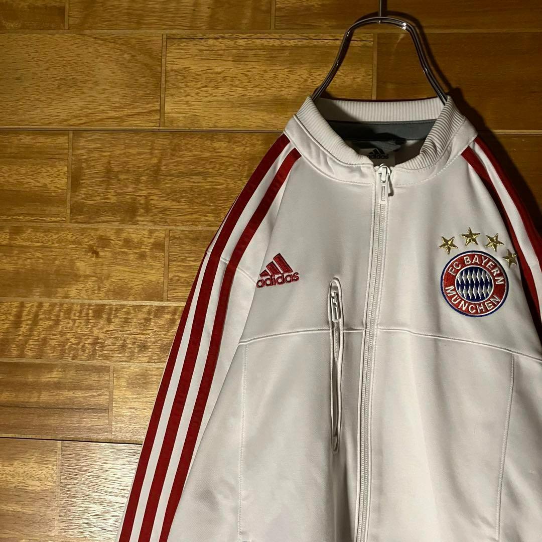 adidas　バイエルン　トラックジャケット　ジャージ　白　赤　刺繍ロゴ