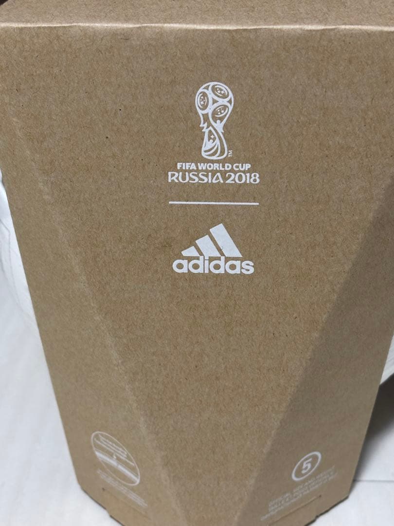 アディダス　テルスター 18 ロシア　W杯　5号球　AF5300 未使用品
