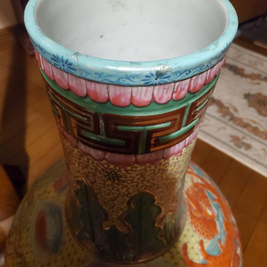 中国古玩　粉彩雲龍紋　大花瓶　天球瓶