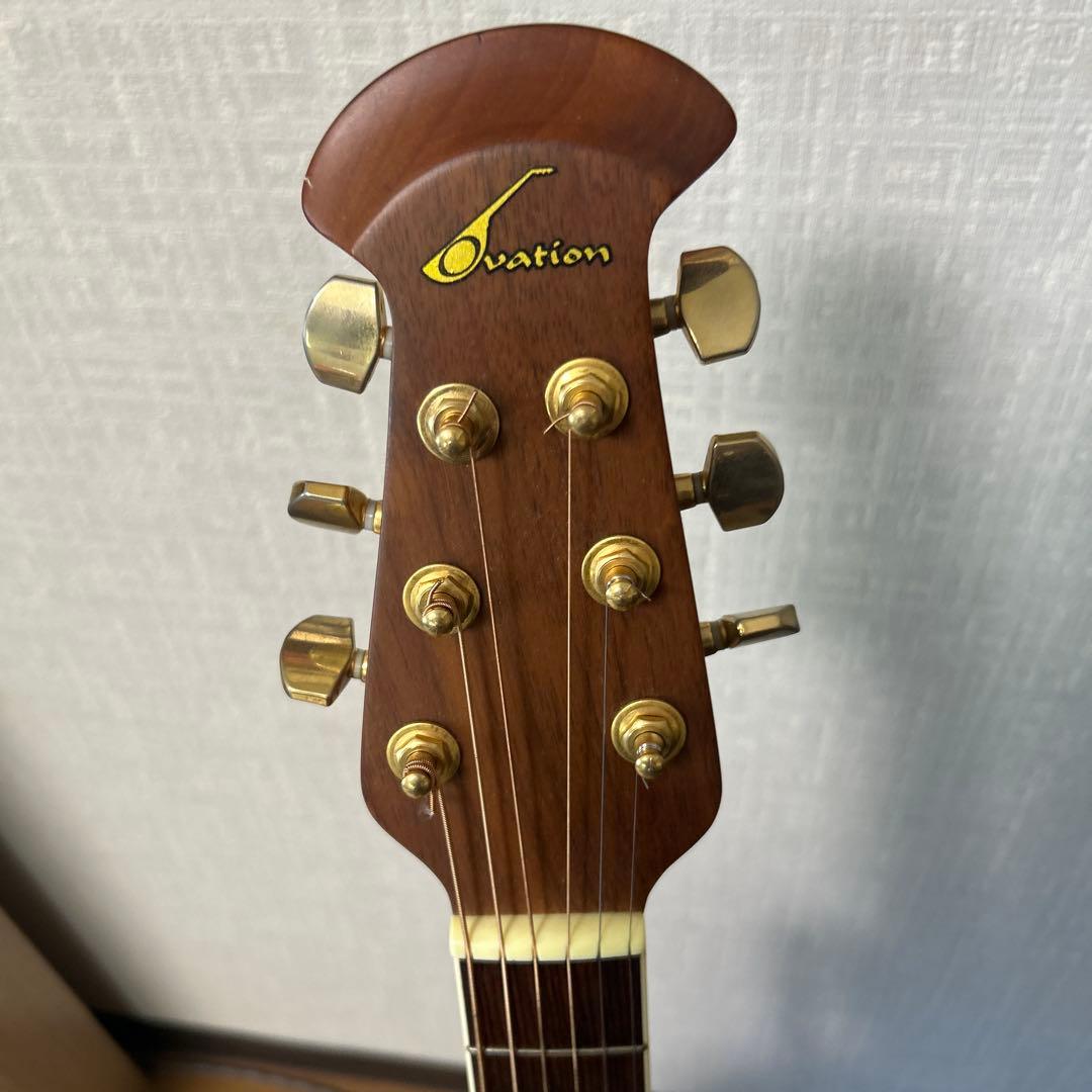 Ovation Celebrity Deluxe エレアコギター