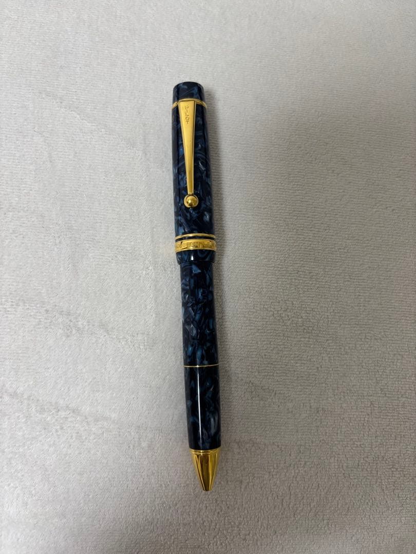 PILOT CUSTOM Legance ボールペン(赤、黒、シャープペンシル)