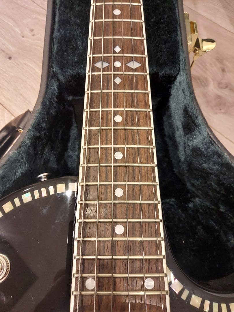 美品　zemaitis A24SU BLACK　エレキギター