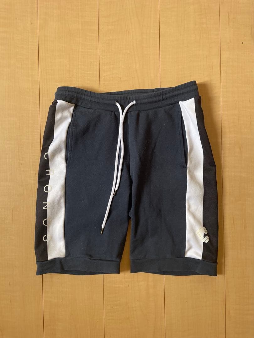 完売品　CRONOS クロノス　ショートパンツ