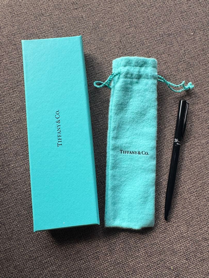 Tiffany & Co. ブラックボールペン