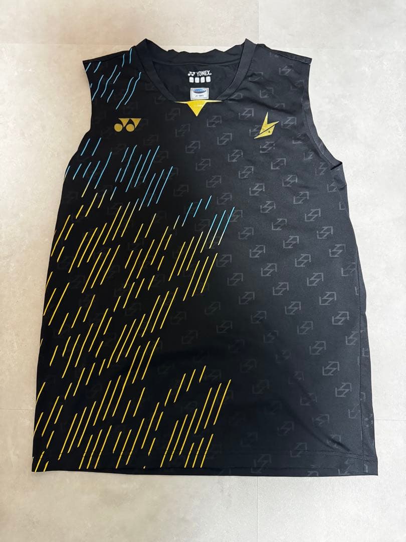 YONEX ノースリーブシャツ ブラック