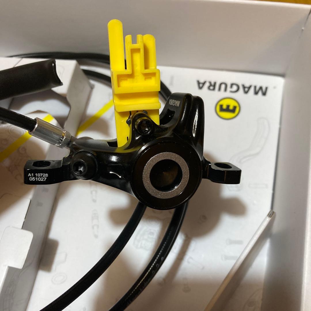 c*9様 MAGURA ディスクブレーキ MT4 新品未使用　マグラ　油圧ブレー