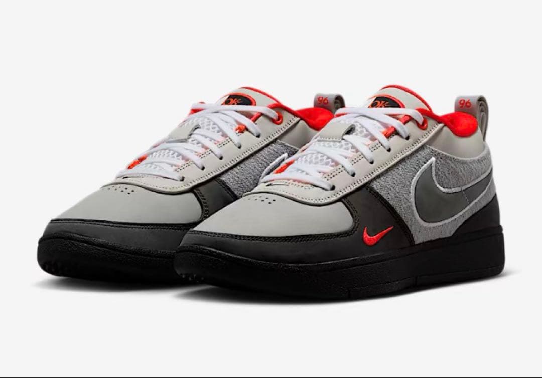☆NIKE ブック 1 Solar Red☆