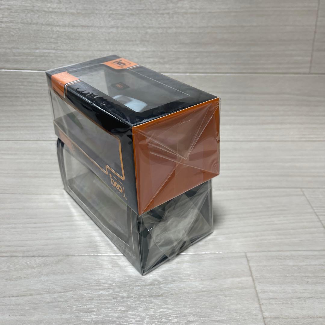 ミニカー　2台セット