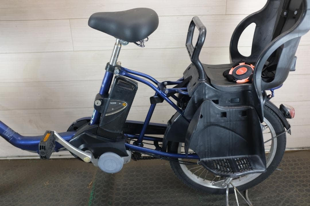 m*9様 パナソニック ギュット　　20インチ　3段　8.9Ah（5点灯）充電器