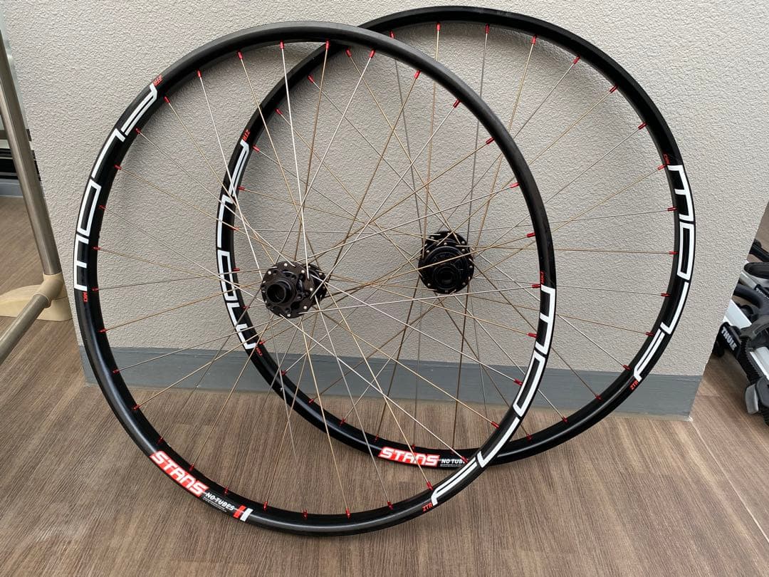 Industry Nine x stan’s 完組ホイール 27.5 DH用