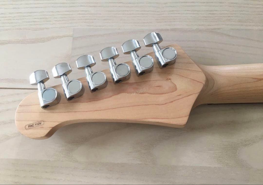 YAMAHA Pacifica 112V RM(レッドメタリック)