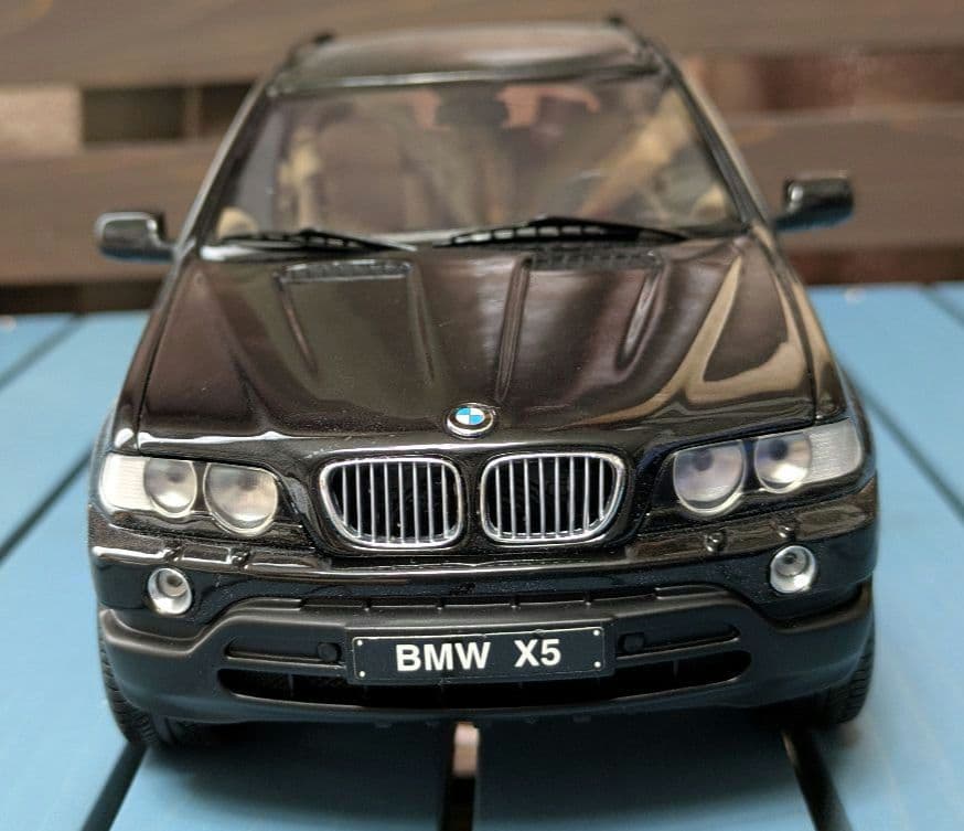 京商  X5 4.4i ミニカー　1:18