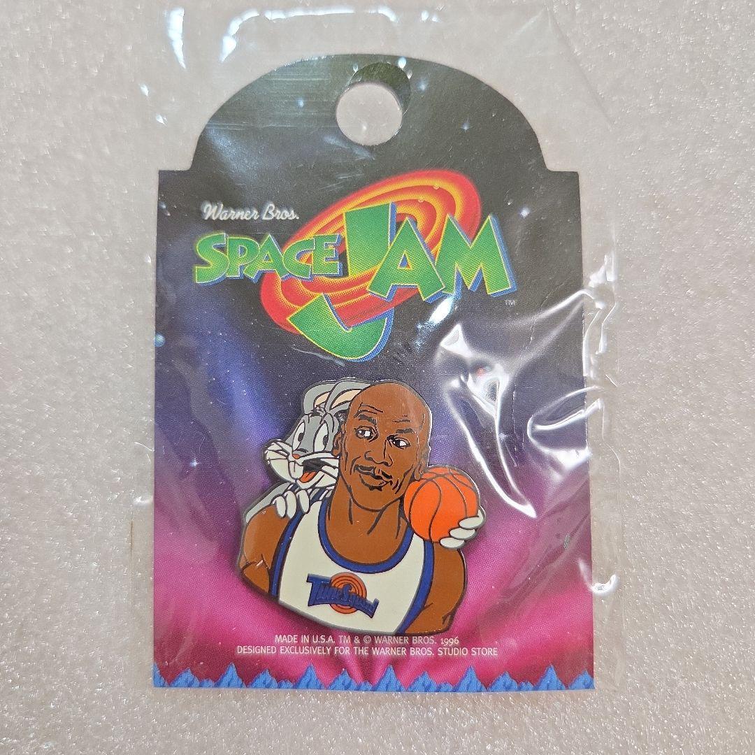 マイケル・ジョーダン×スペースジャム ピンバッジ