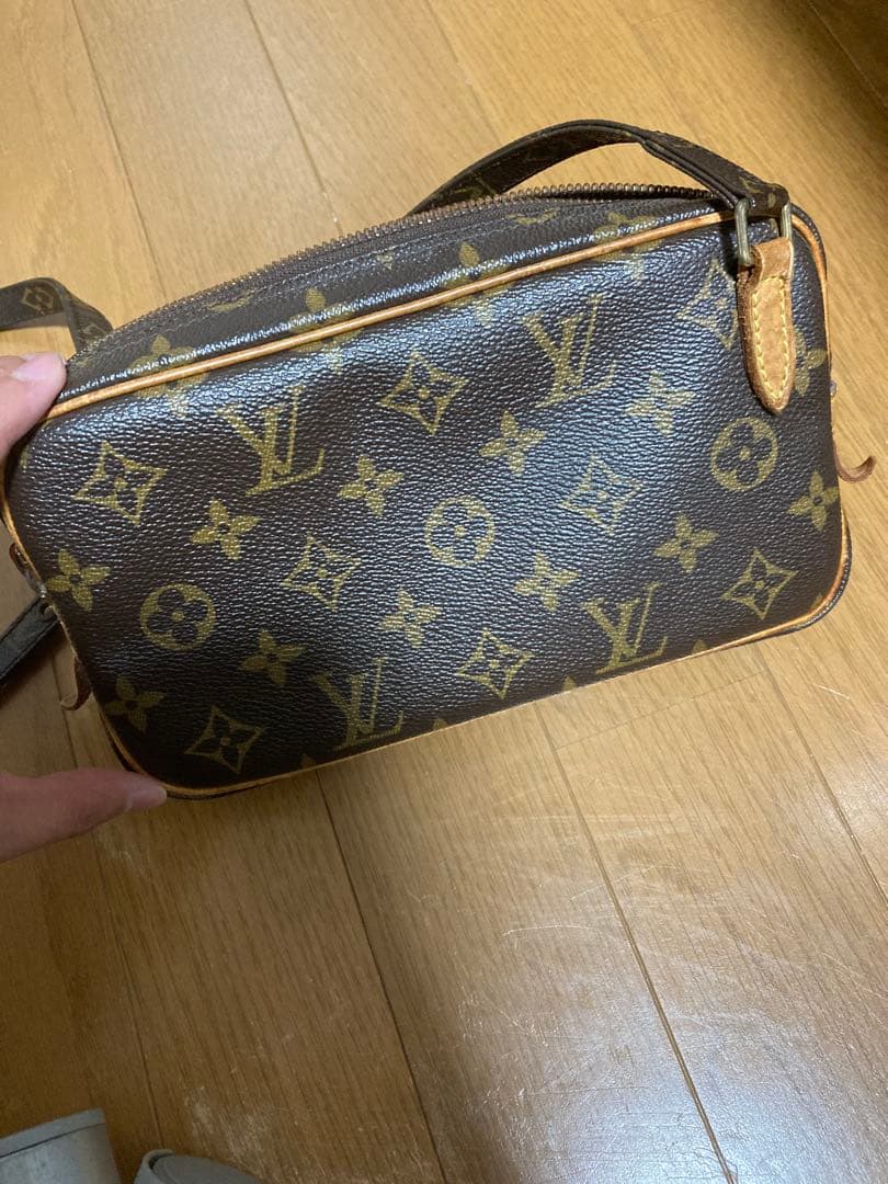 ルイビトン