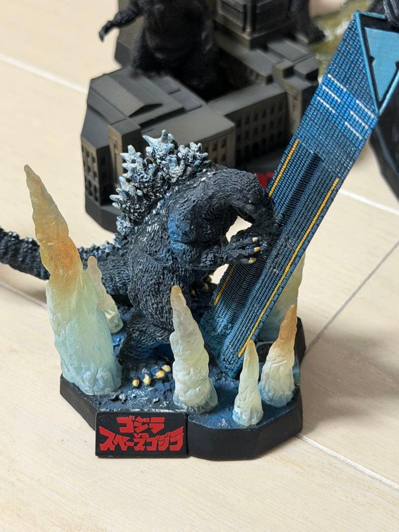 名鑑シリーズ 酒井ゆうじプロデュース ゴジラ　8体セット