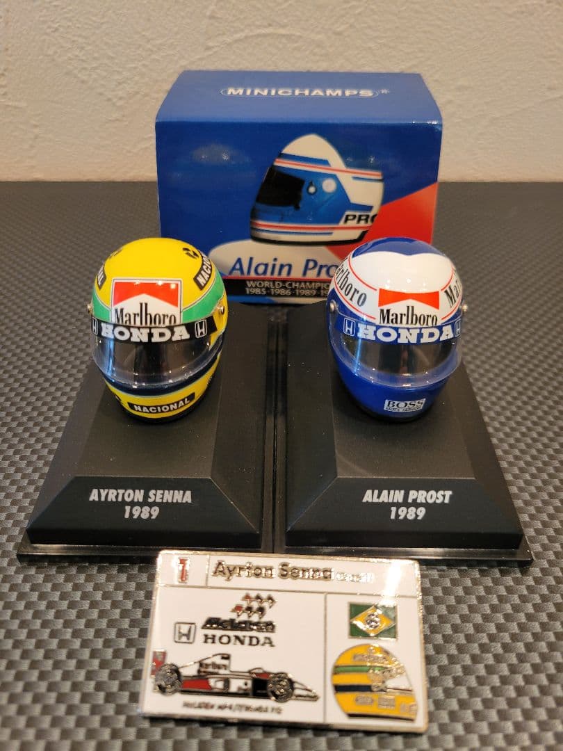 ミニチャンプス　1/8ヘルメット　アイルトンセナ　アラン、プロスト　ピンバッチ