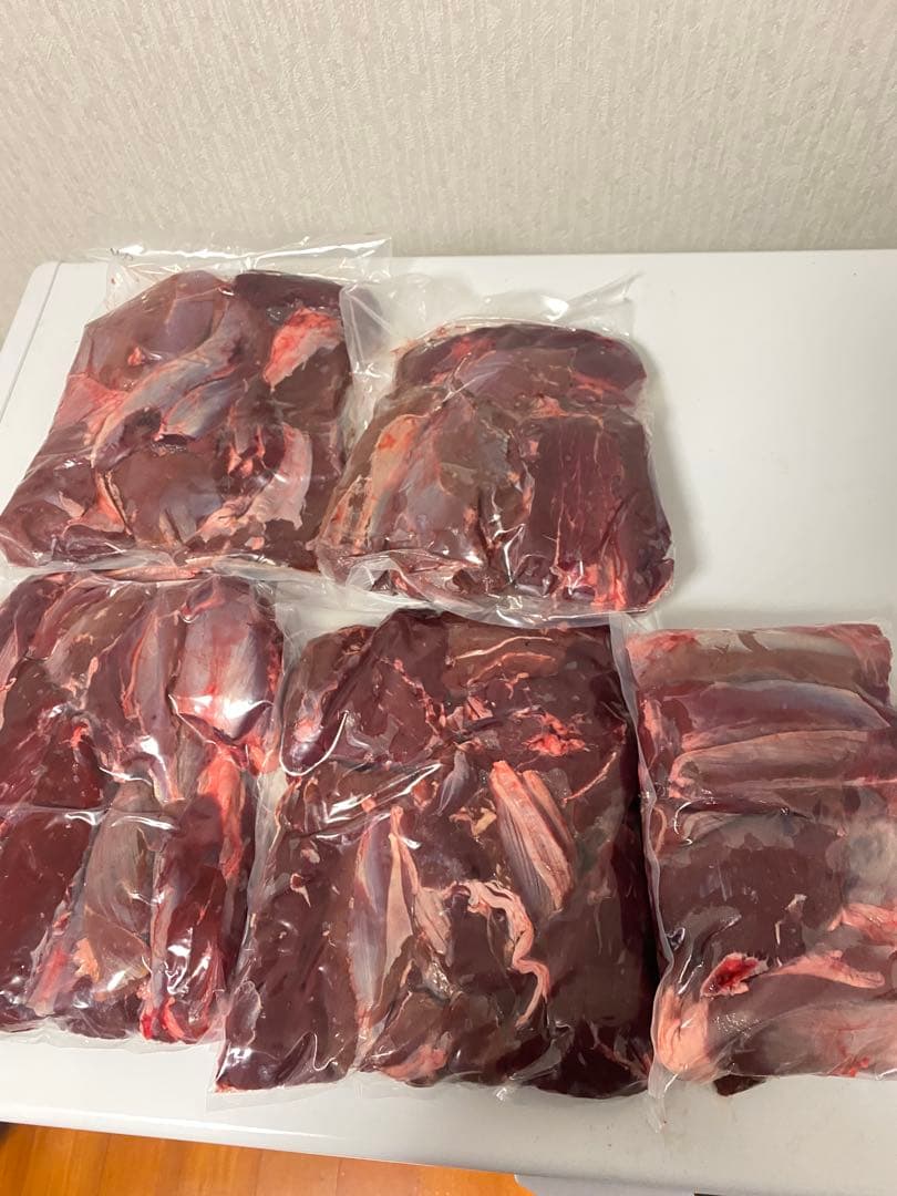 鹿肉　9キロ　真空冷凍　送料無料