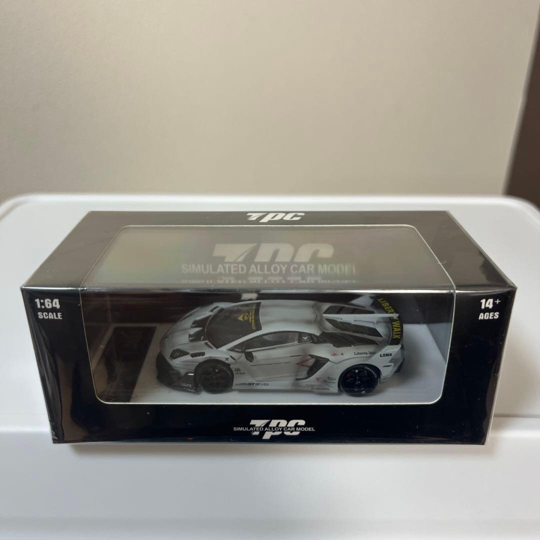 リバティウォーク　ミニカー　1/64