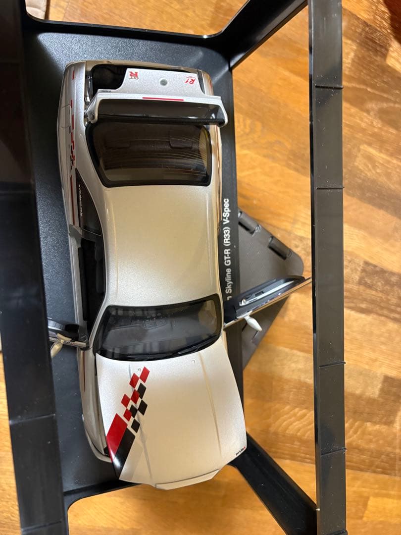 1/18 オートアート ニスモ スカイライン R33 GT-R NISMO