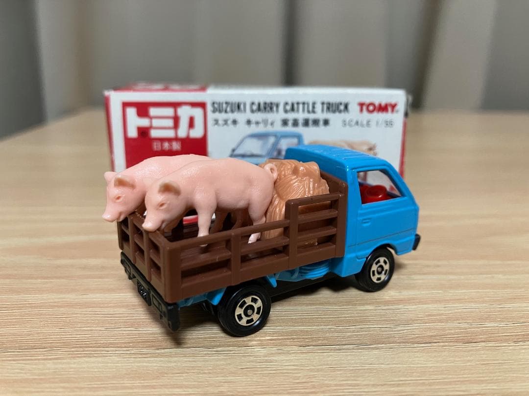 日本製トミカ39　スズキ　キャリイ　家畜運搬車